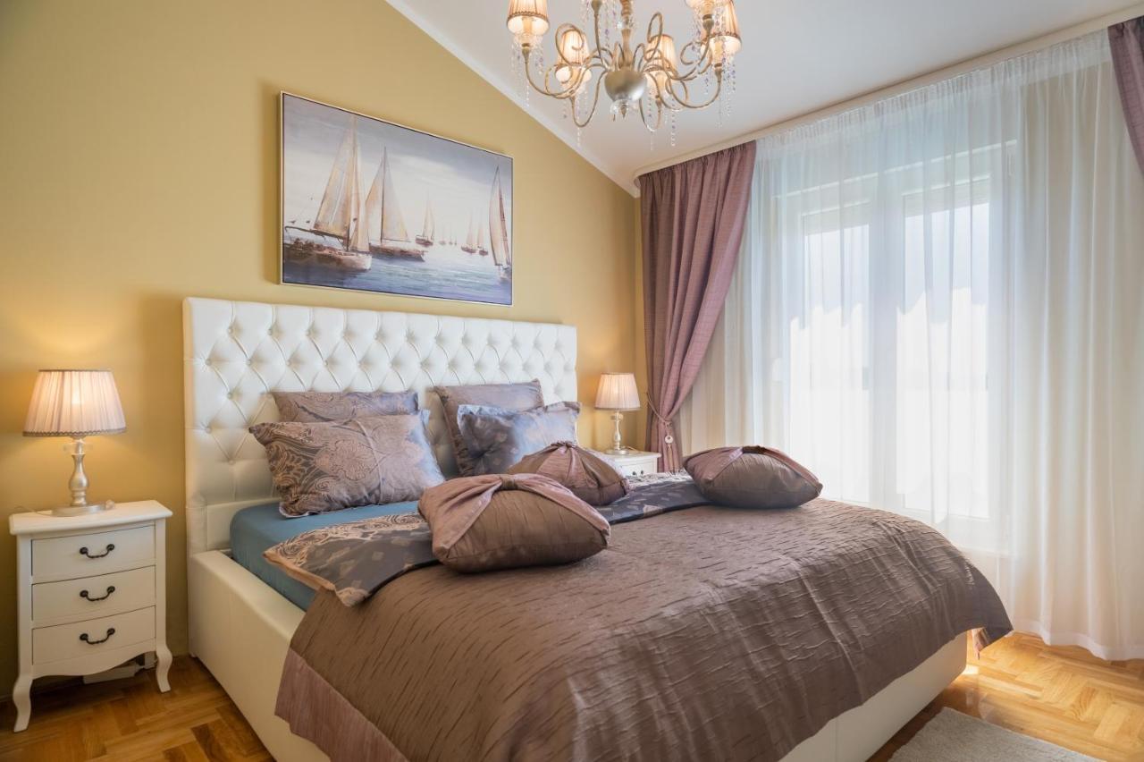 Apartment Tikvarin, Kastel Kambelovac Kaštela Eksteriør bilde